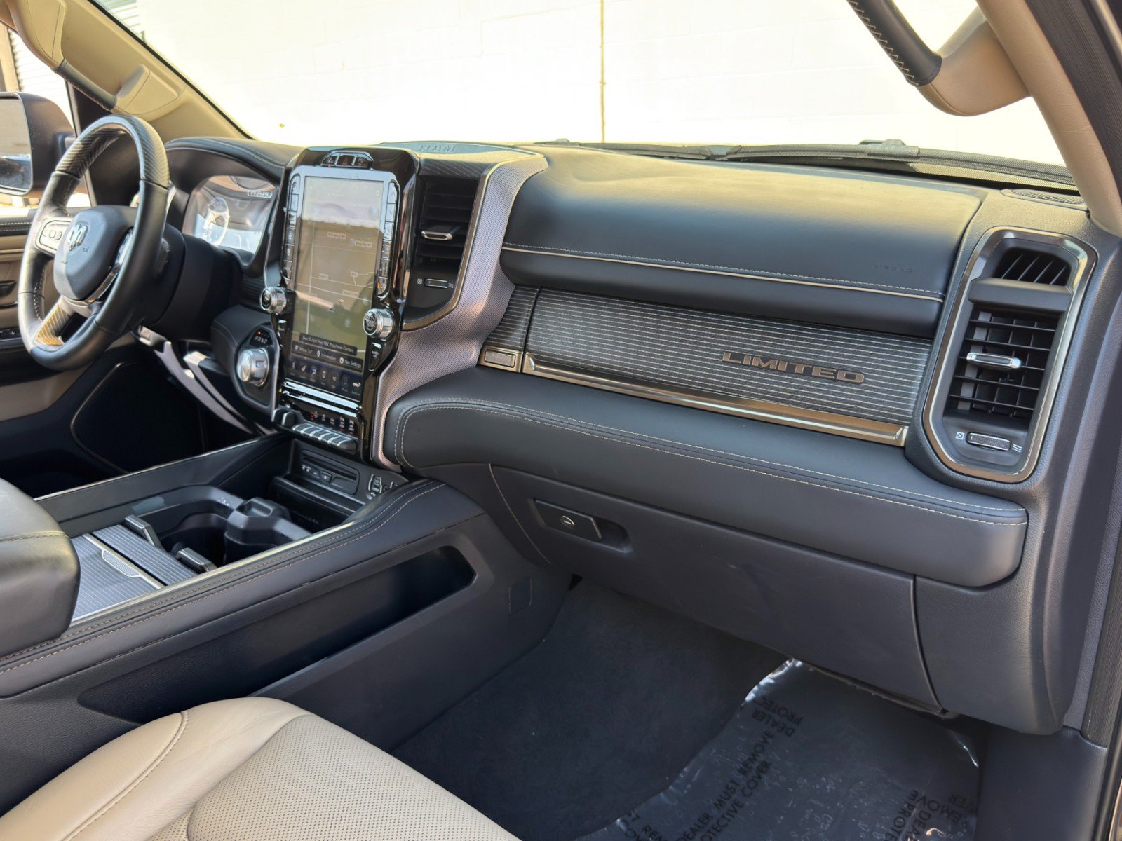 Used 2019 RAM 1500 Limited w/ Advanced Safety Group RWD image 14