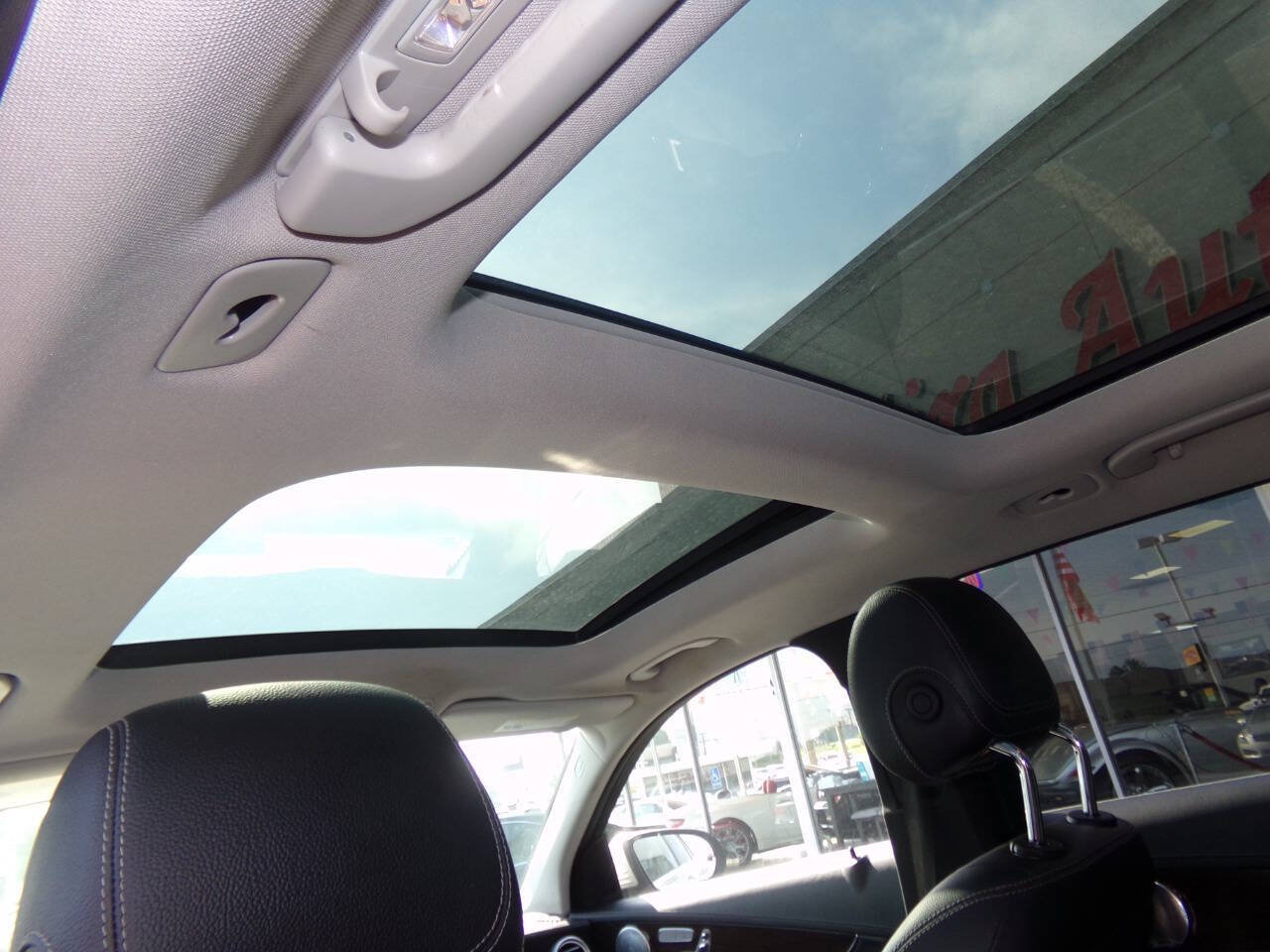 Used 2016 Mercedes-Benz GLC 300 image 17
