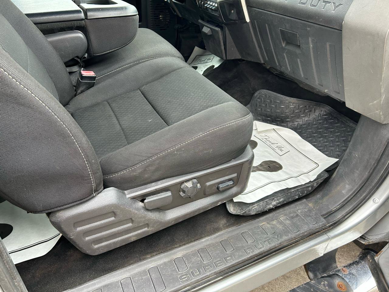 Used 2008 Ford F250 FX4 image 12