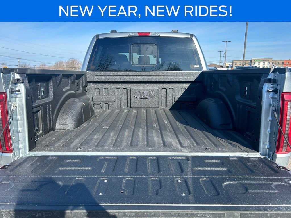 New 2026 Ford F150 XLT w/ Equipment Group 302A MID image 39