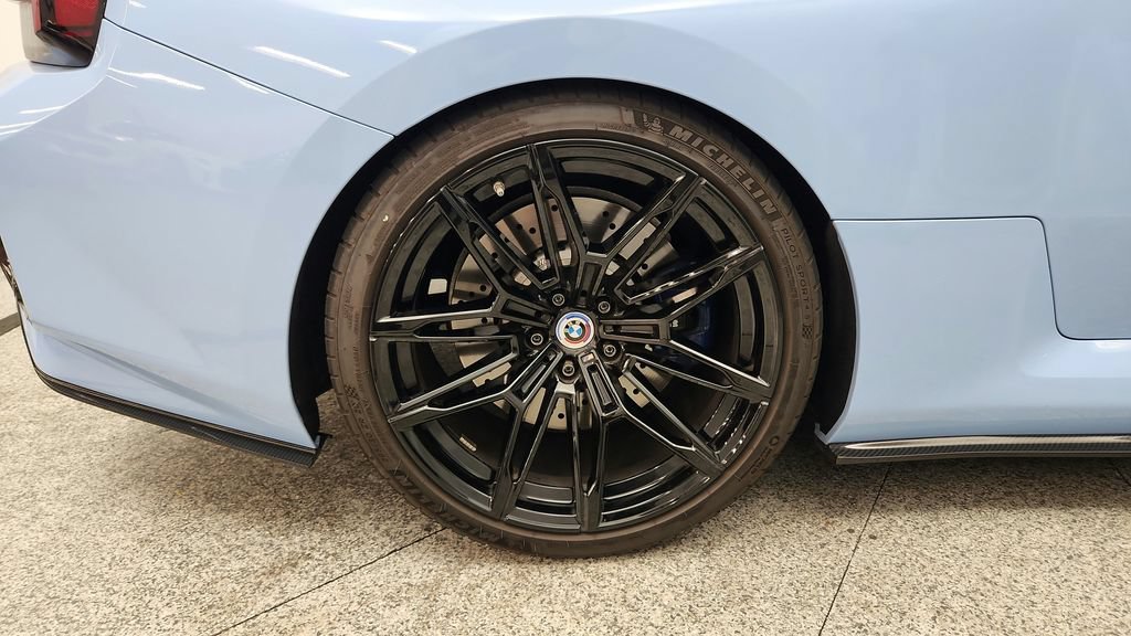 Used 2023 BMW M2 w/ Carbon Package RWD image 22