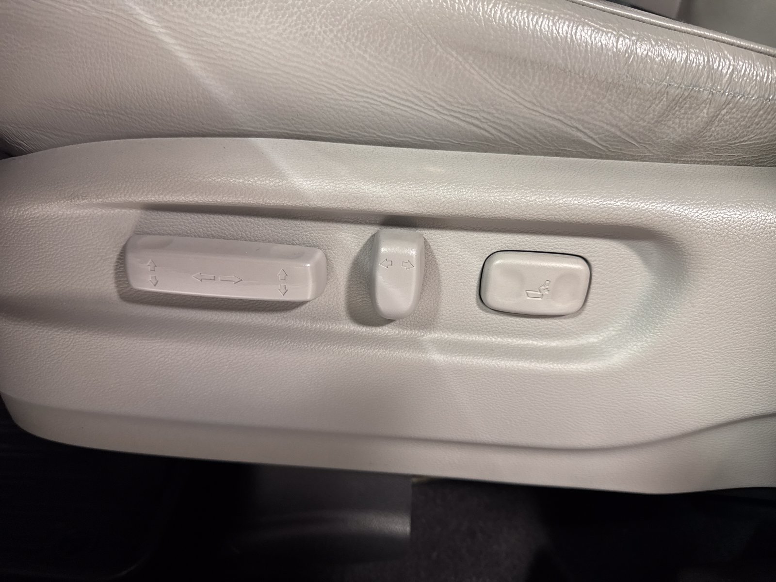Used 2018 Honda Pilot EX-L image 12