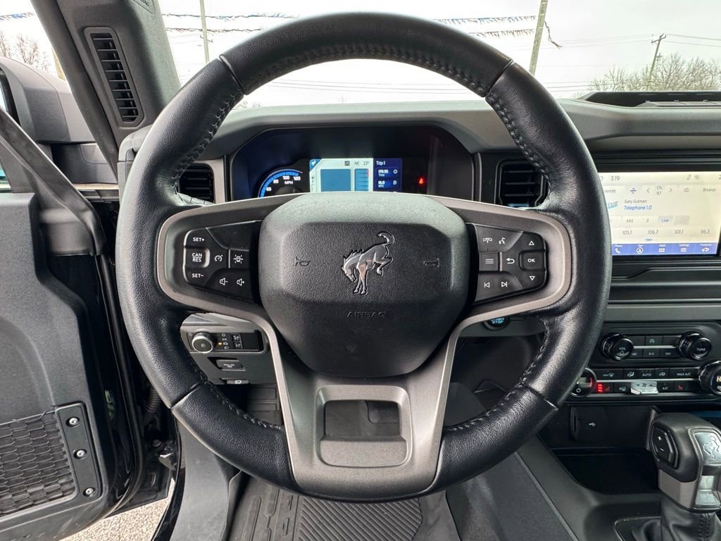 Used 2023 Ford Bronco Black Diamond w/ Sasquatch Package image 21