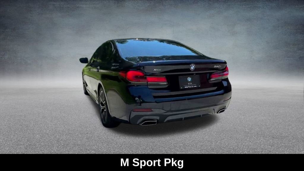Used 2022 BMW 540i xDrive w/ M Sport Package image 22