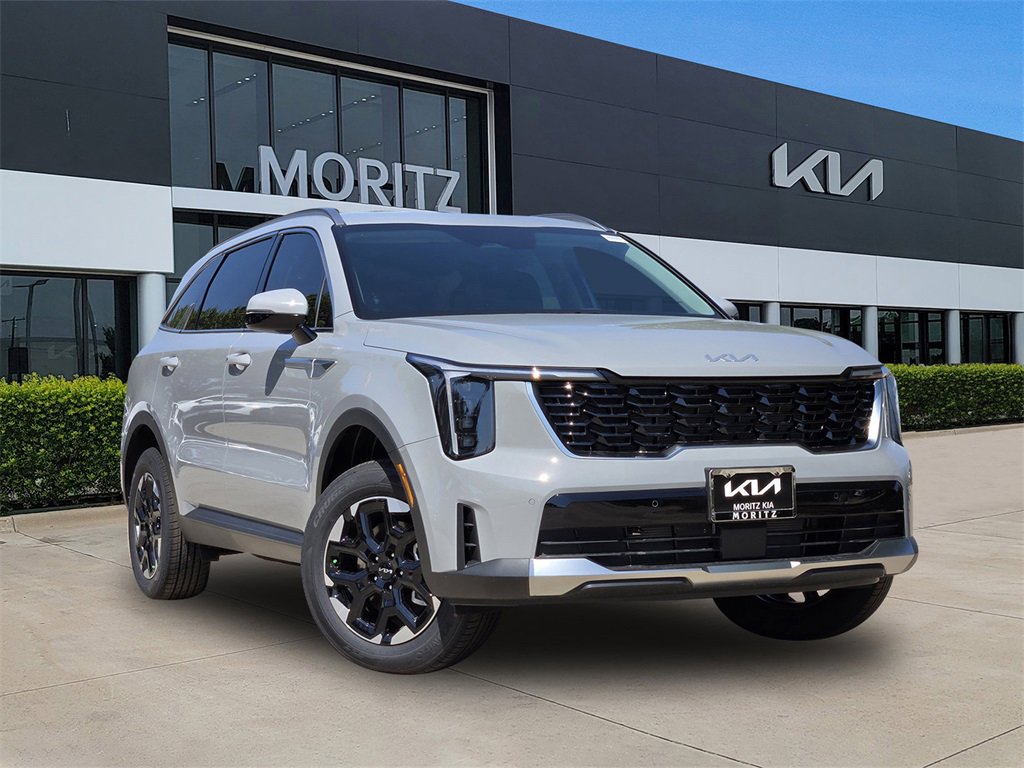 New 2025 Kia Sorento S