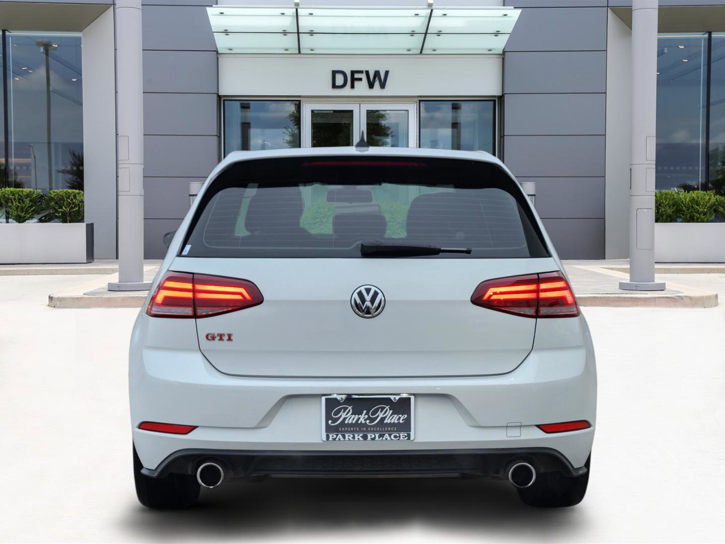 Used 2020 Volkswagen GTI S image 6