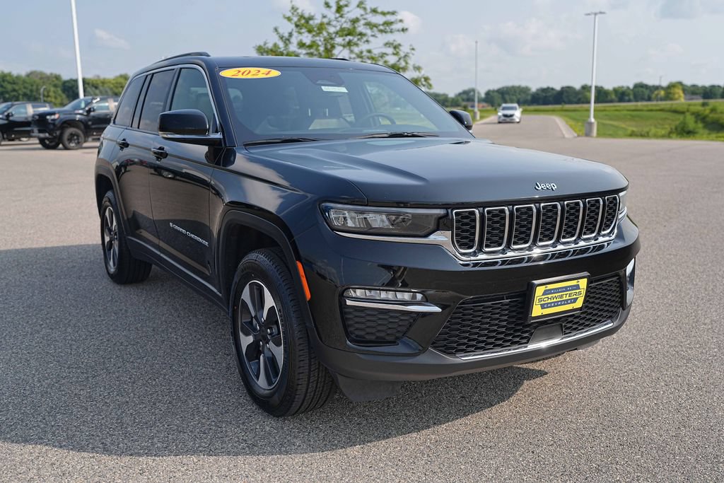Used 2024 Jeep Grand Cherokee Limited 4xe AWD/4WD image 4