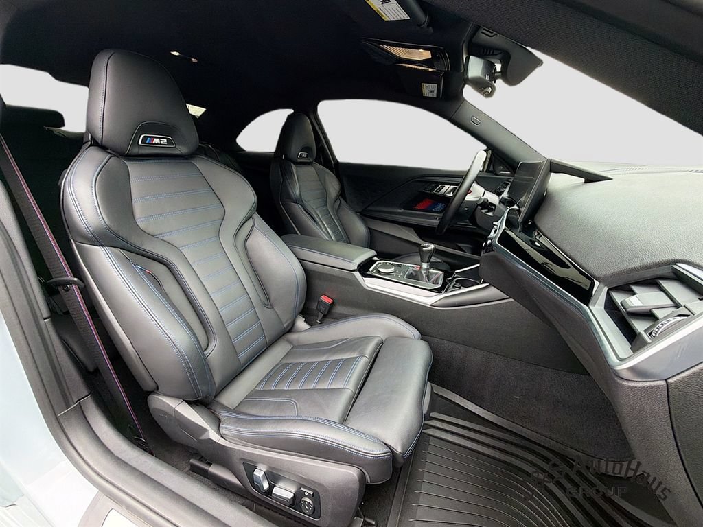 Used 2023 BMW M2 w/ Lighting Package RWD image 34