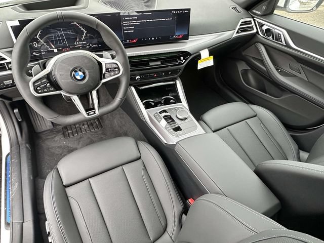 New 2026 BMW 430i xDrive w/ M Sport Package AWD/4WD image 10