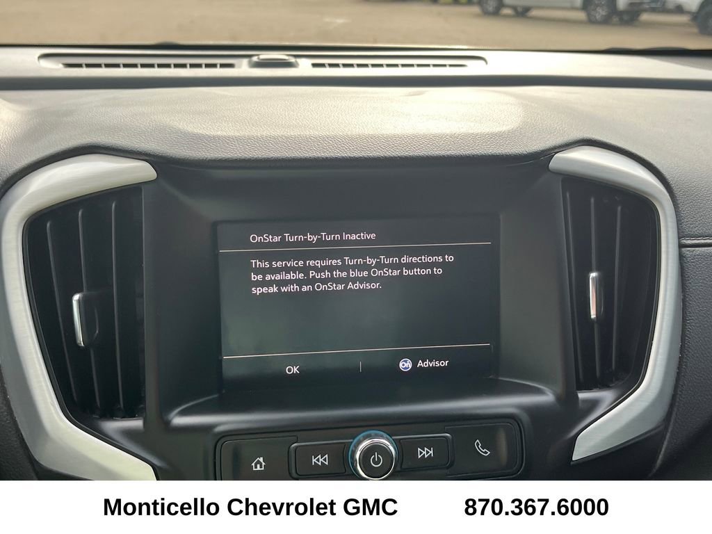 Used 2024 GMC Terrain SLE w/ Driver Convenience Package FWD image 16