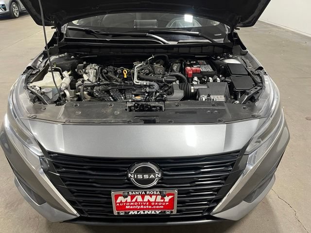 Used 2024 Nissan Altima 2.5 SV FWD image 9