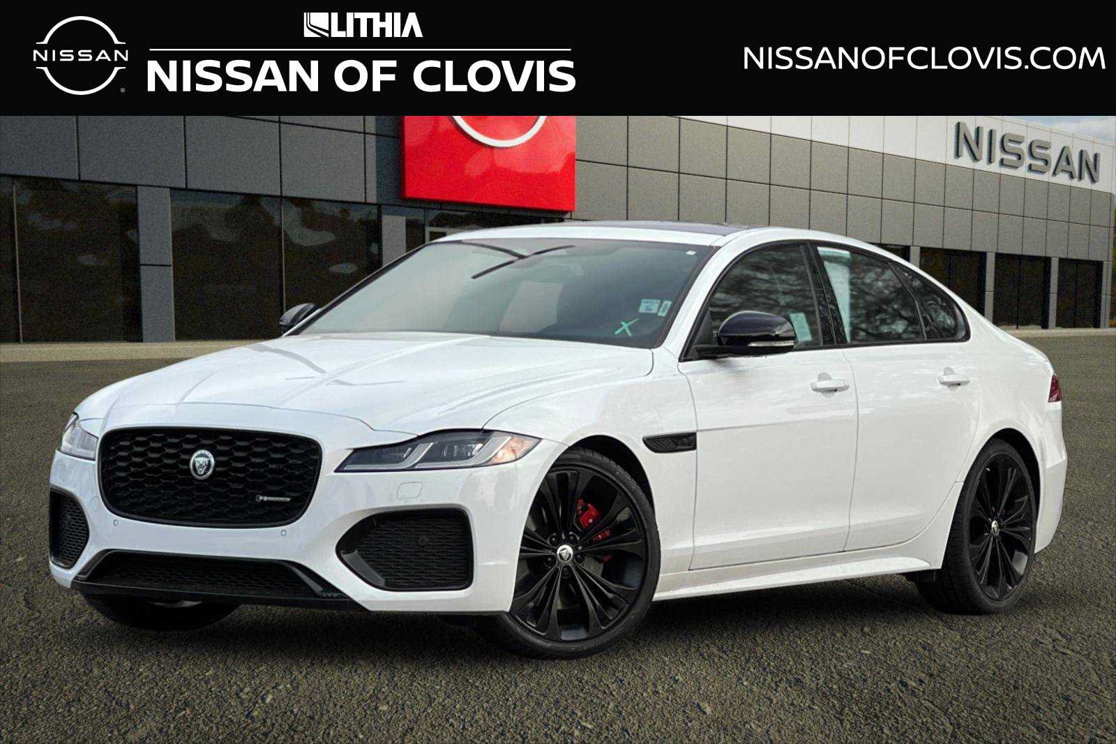Used 2024 Jaguar XF R-Dynamic SE AWD/4WD image 1