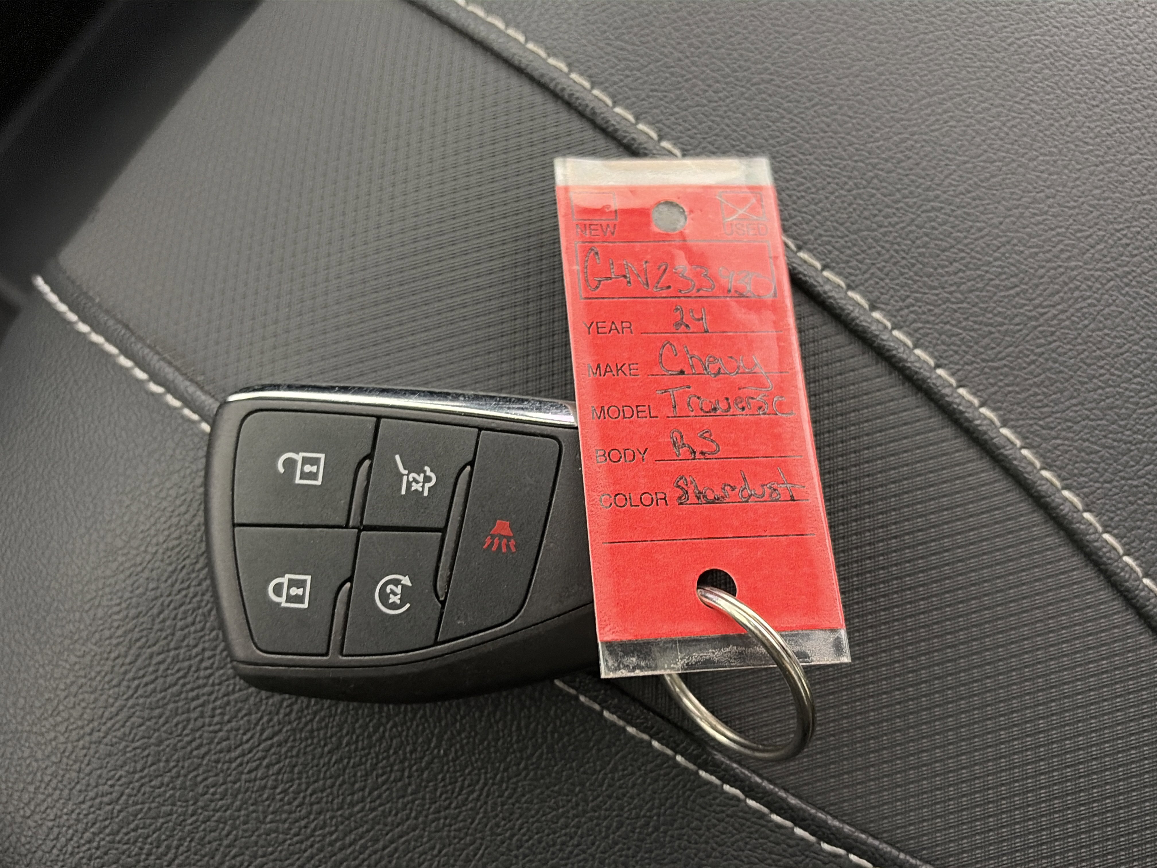 Used 2024 Chevrolet Traverse RS AWD/4WD image 36