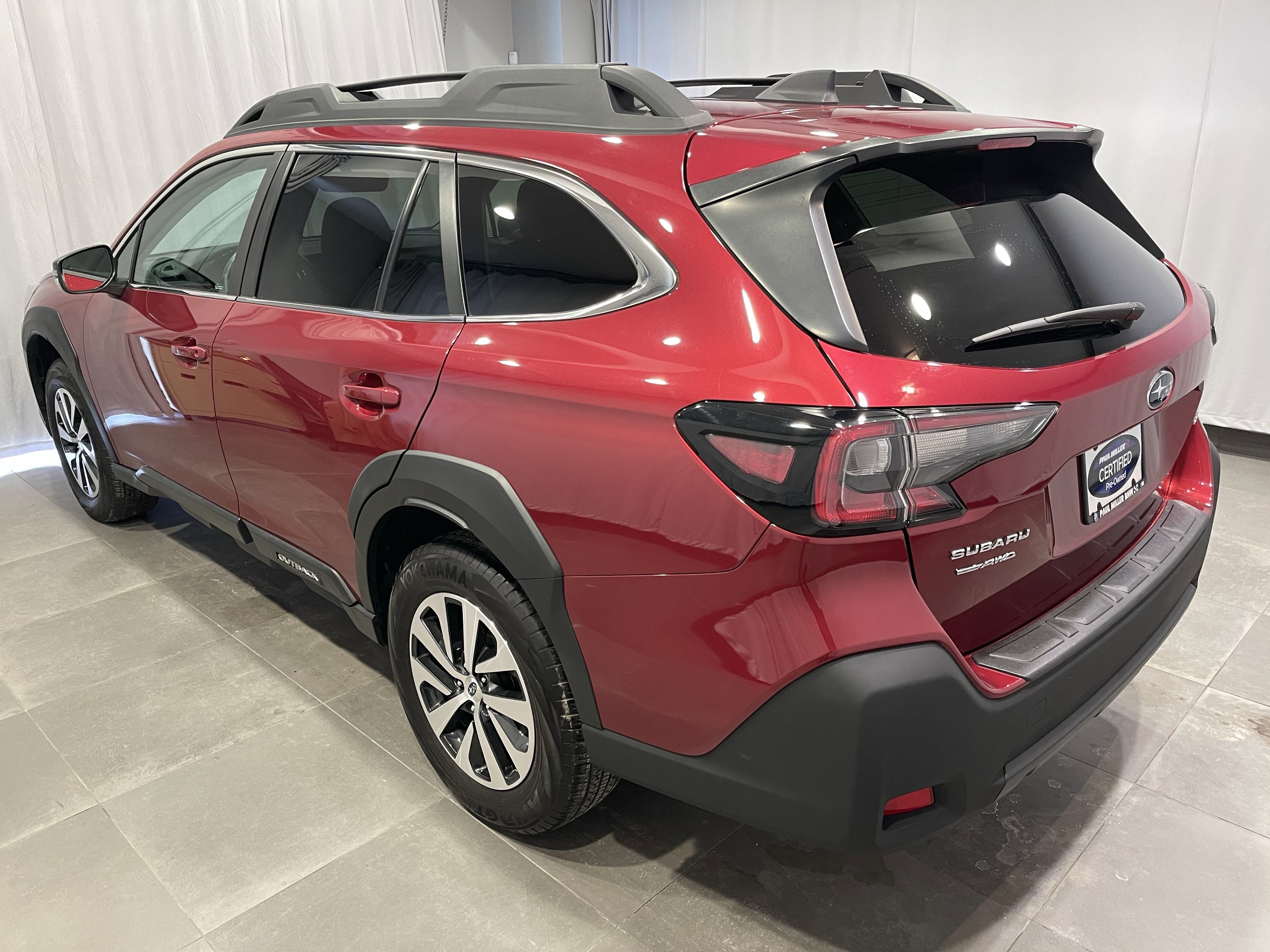 Used 2024 Subaru Outback Premium image 5