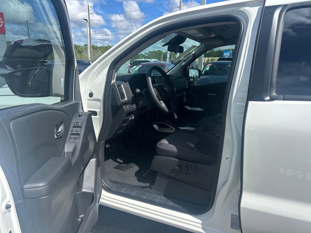 New 2026 Nissan Frontier SV w/ SV Convenience Package image 11