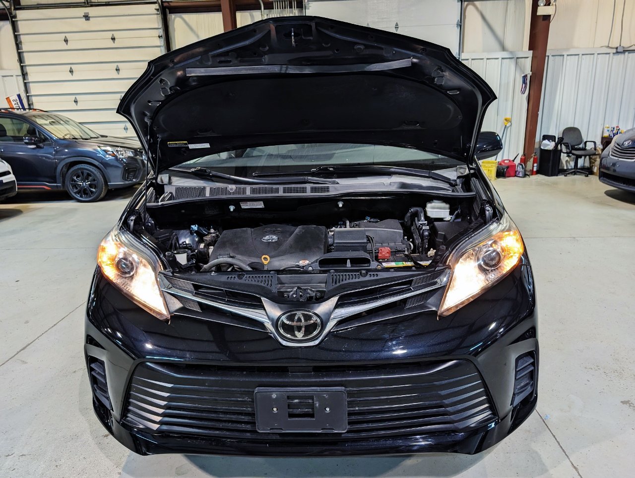 Used 2020 Toyota Sienna LE AWD/4WD image 50
