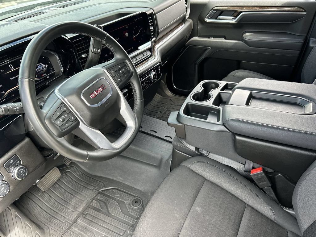 Used 2025 GMC Sierra 1500 Elevation AWD/4WD image 10