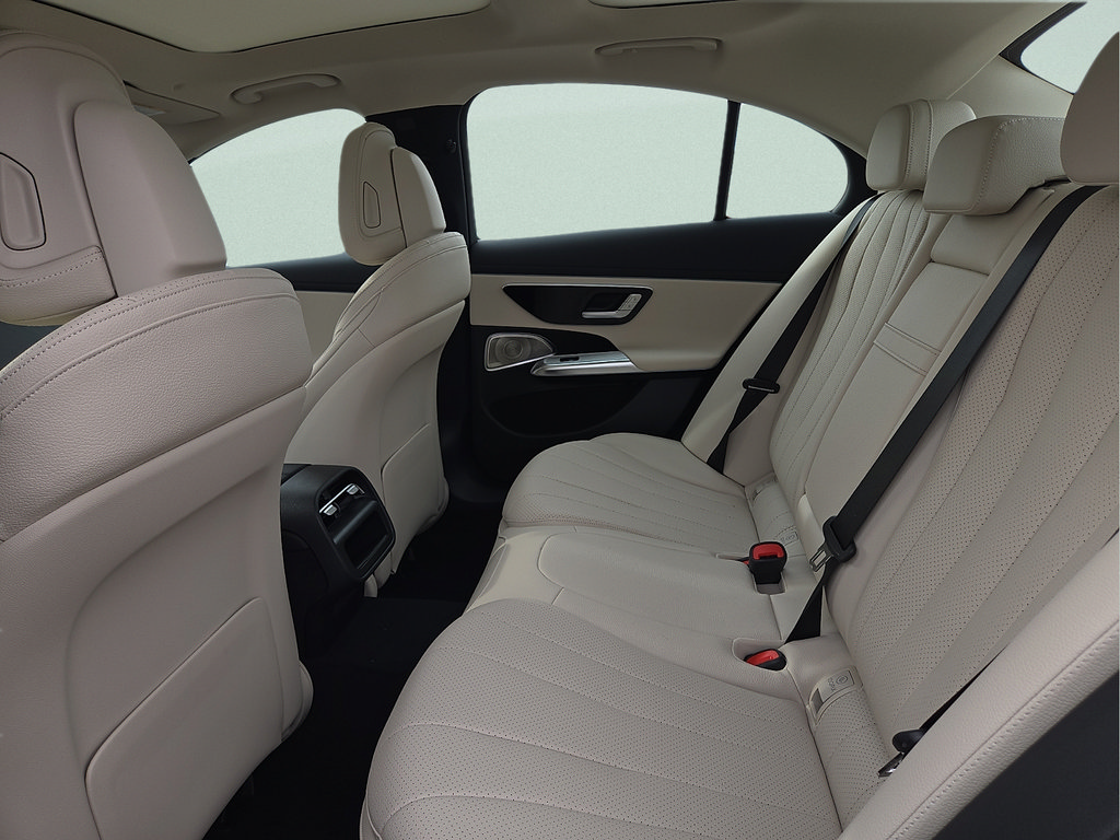 New 2026 Mercedes-Benz E 350 Sedan image 11