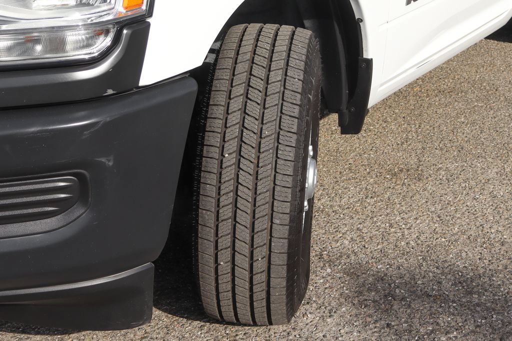 Used 2021 RAM 2500 Tradesman RWD image 37