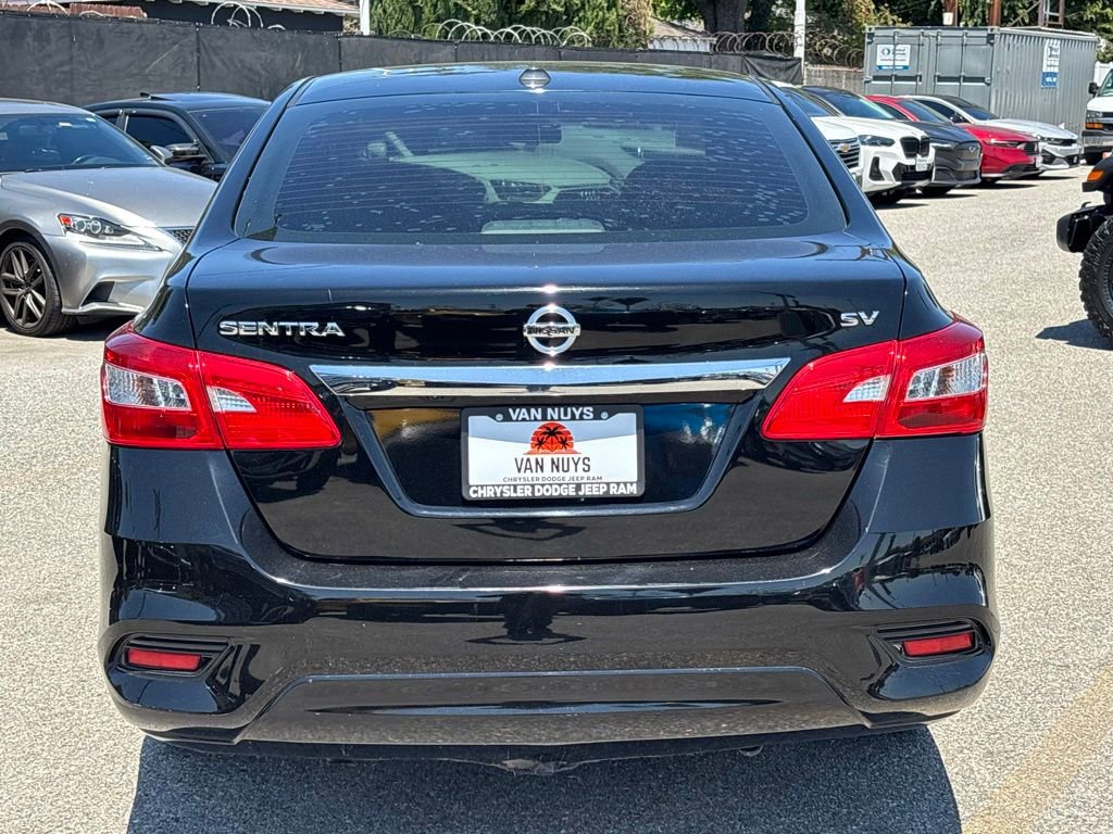 Used 2019 Nissan Sentra SV FWD image 5