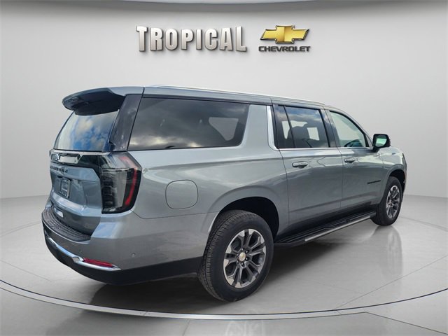 New 2026 Chevrolet Suburban LT w/ Comfort Package image 5