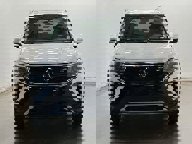 Certified 2023 Volkswagen Taos SE w/ Panoramic Sunroof Package image 30