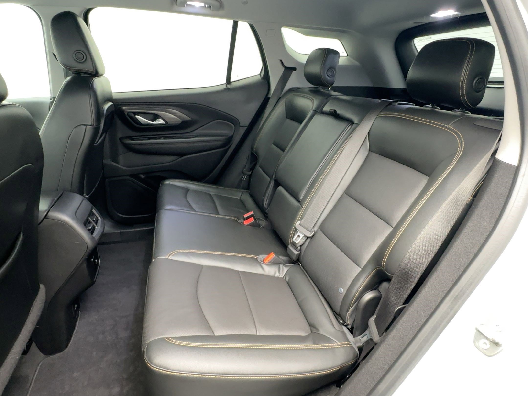 Certified 2018 GMC Terrain SLT w/ Preferred Package image 15