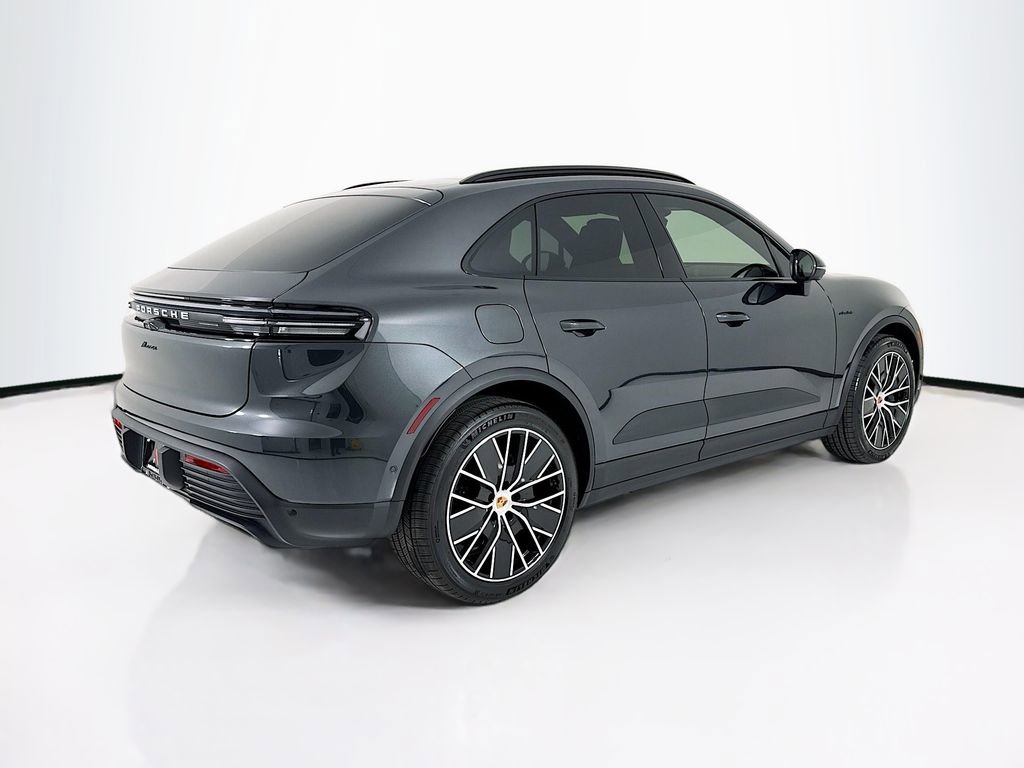 New 2026 Porsche Macan Electric image 9