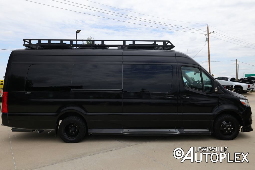 Used 2021 Mercedes-Benz Sprinter 3500 image 4