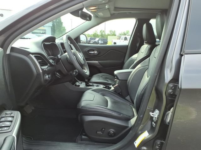 Certified 2022 Jeep Cherokee Latitude Lux w/ Sun & Sound Group AWD/4WD image 13