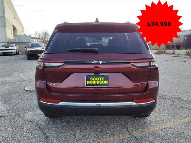 Used 2022 Jeep Grand Cherokee Limited 4xe image 6