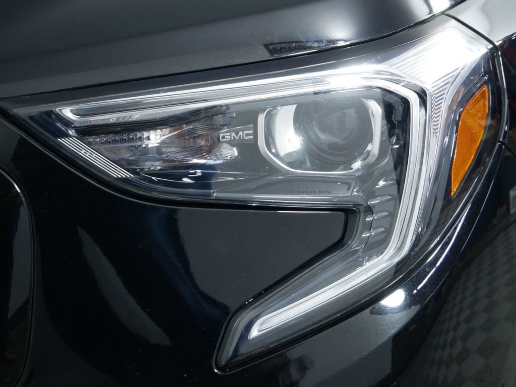 Used 2021 GMC Terrain SLE w/ Driver Convenience Package AWD/4WD image 14
