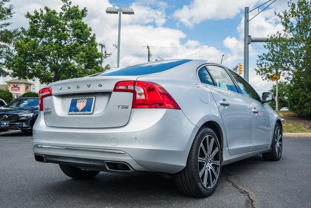Used 2018 Volvo S60 T5 Inscription FWD image 5