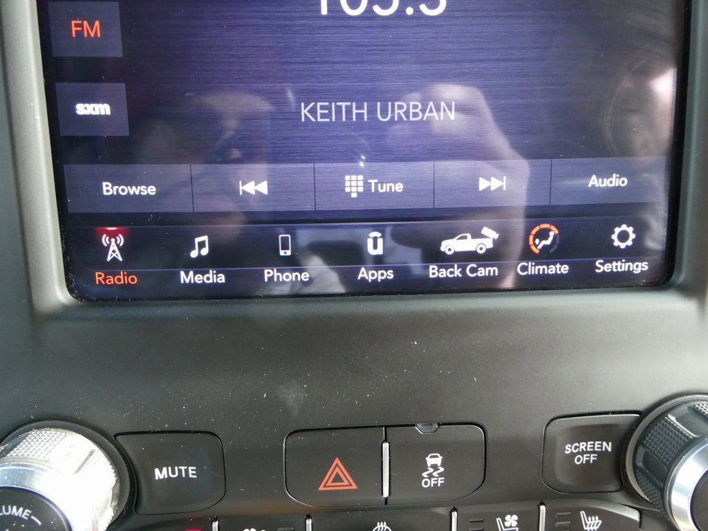 Used 2020 RAM 3500 Laramie image 30