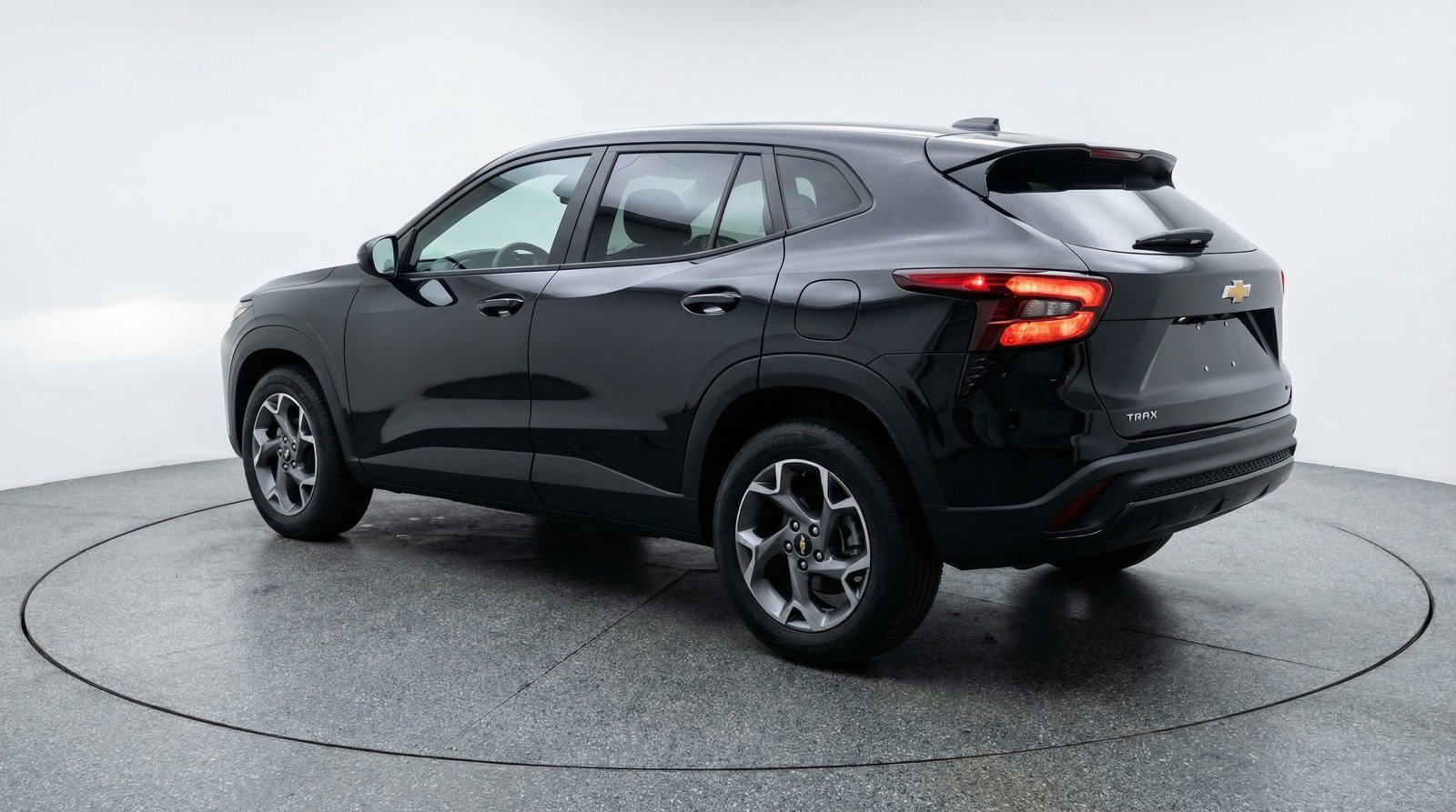 Used 2025 Chevrolet Trax LT image 6