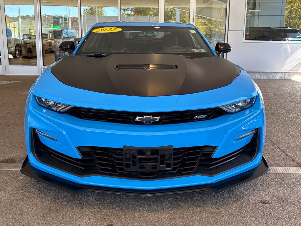 Certified 2022 Chevrolet Camaro SS RWD image 8