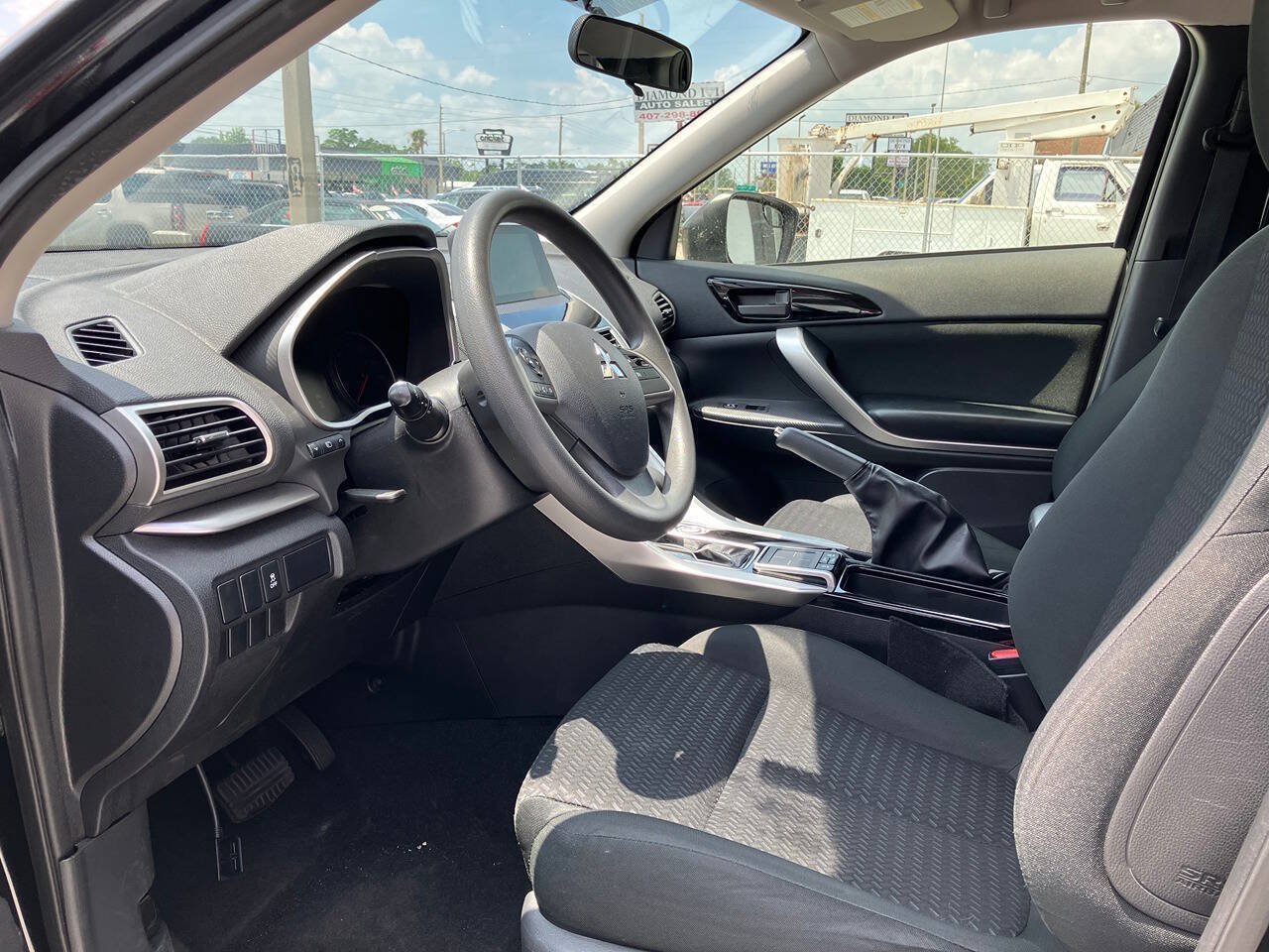 Used 2018 Mitsubishi Eclipse Cross LE AWD/4WD image 12