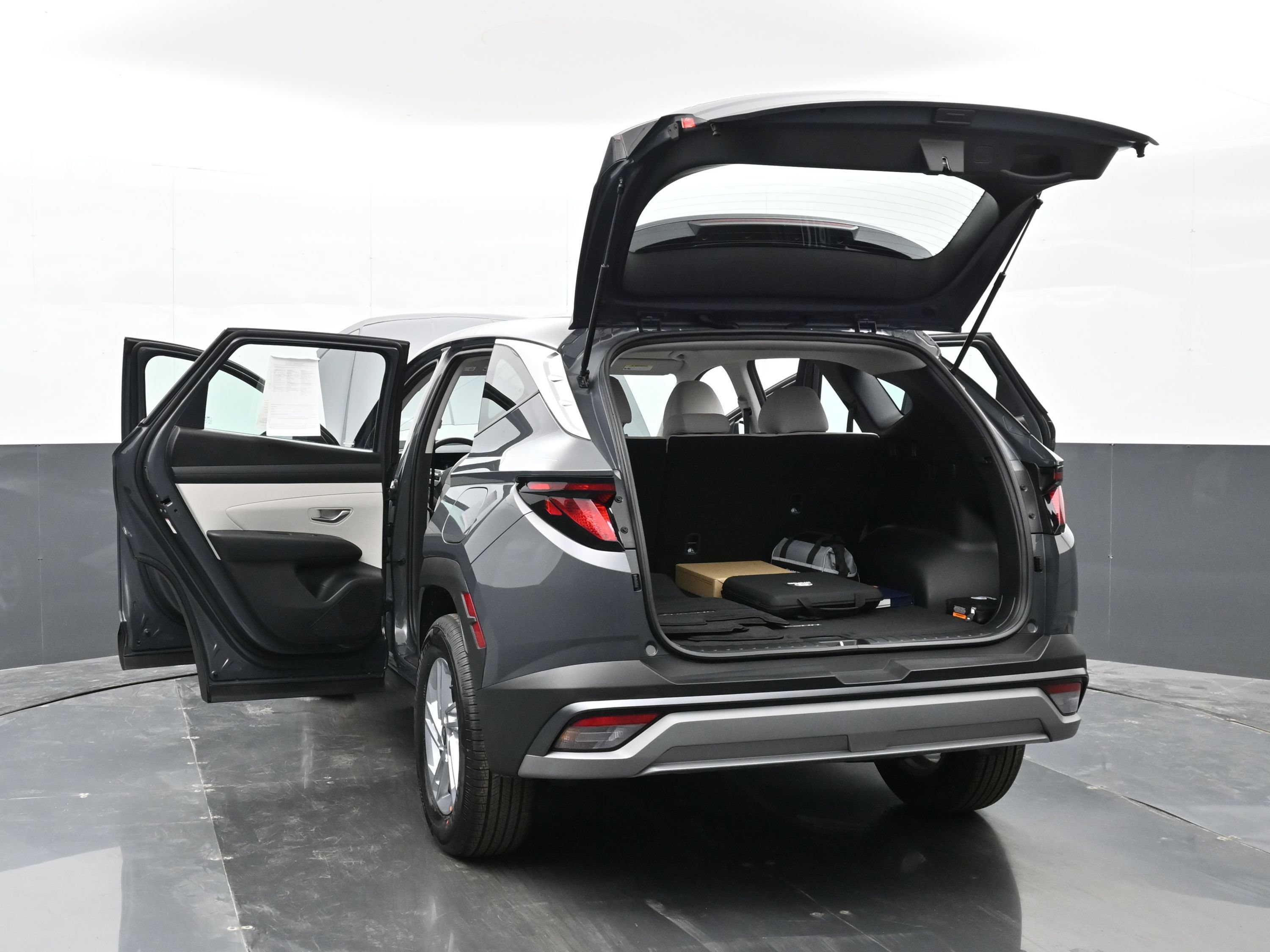 Used 2026 Hyundai Tucson SE AWD/4WD image 49