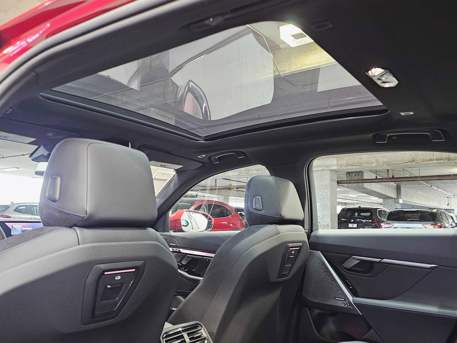 New 2026 BMW 550e xDrive w/ Premium Package image 26