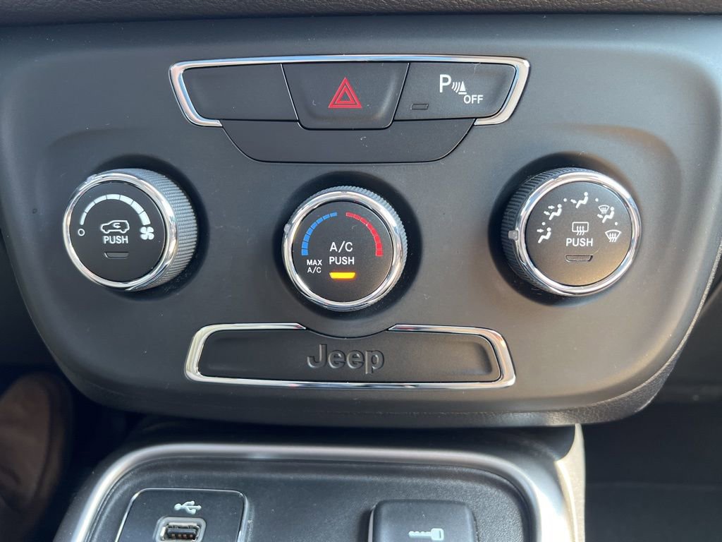 Used 2017 Jeep Compass Sport w/ Tech Group image 34