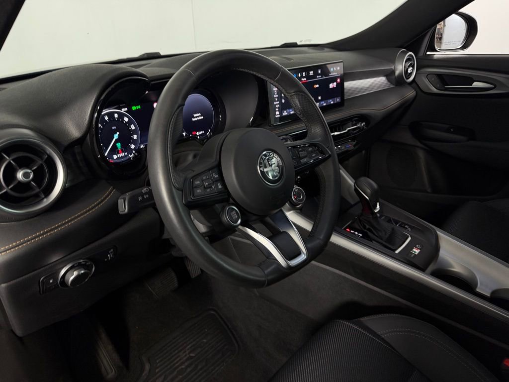 Used 2024 Alfa Romeo Tonale Ti AWD/4WD image 21