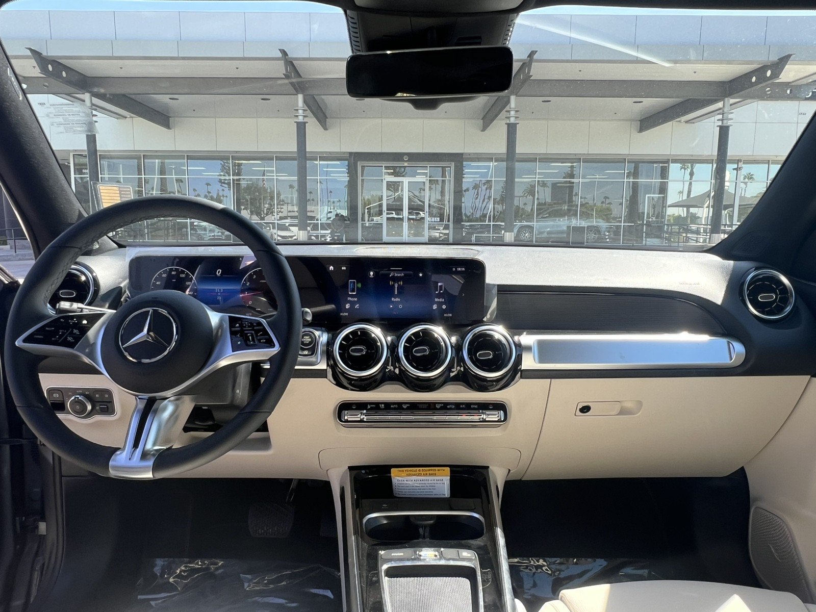 New 2026 Mercedes-Benz GLB 250 image 15