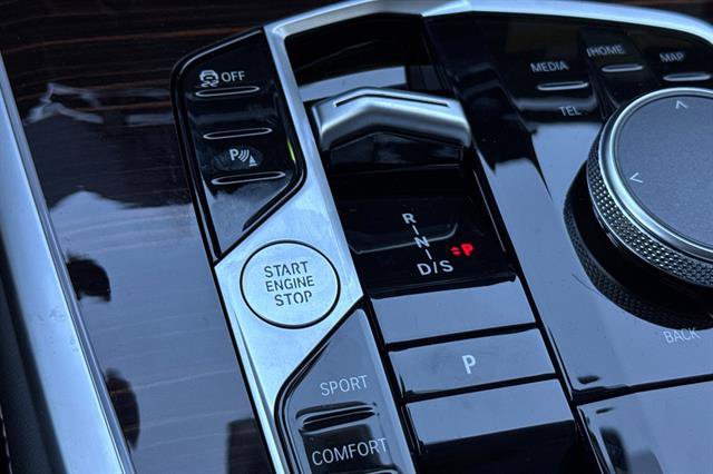 New 2026 BMW X7 xDrive40i image 25