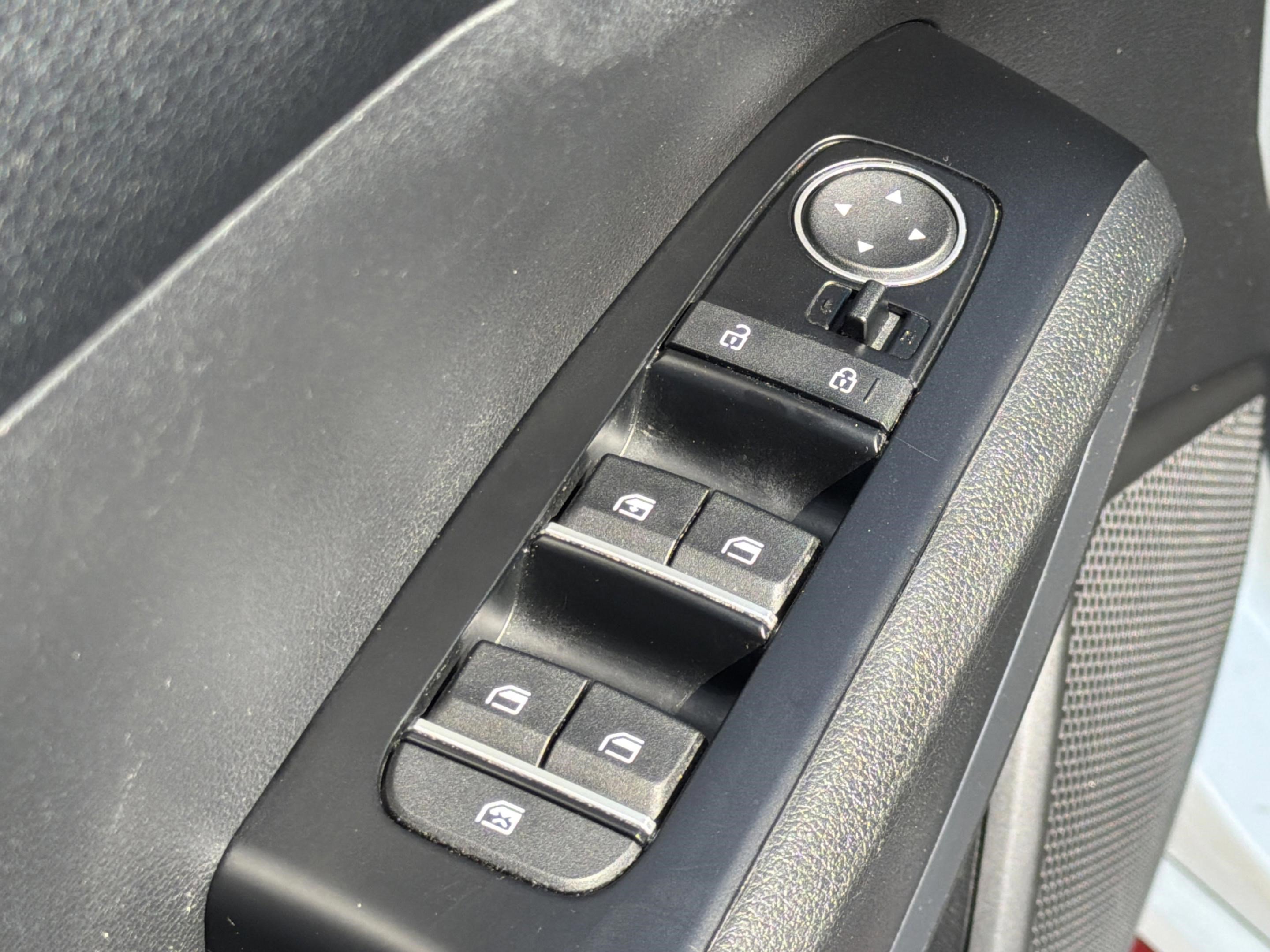 Used 2020 Kia Soul GT-Line FWD image 20