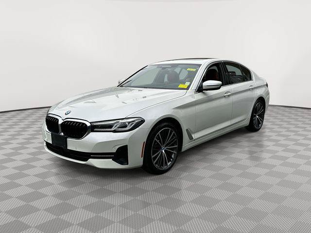 Used 2023 BMW 530i xDrive w/ Premium Package AWD/4WD image 7