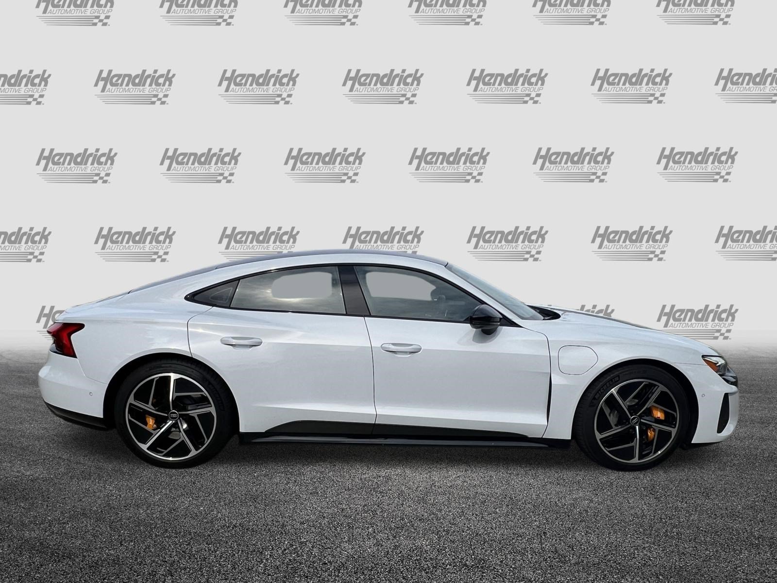 Certified 2024 Audi RS e-tron GT w/ Carbon Performance Package AWD/4WD image 10