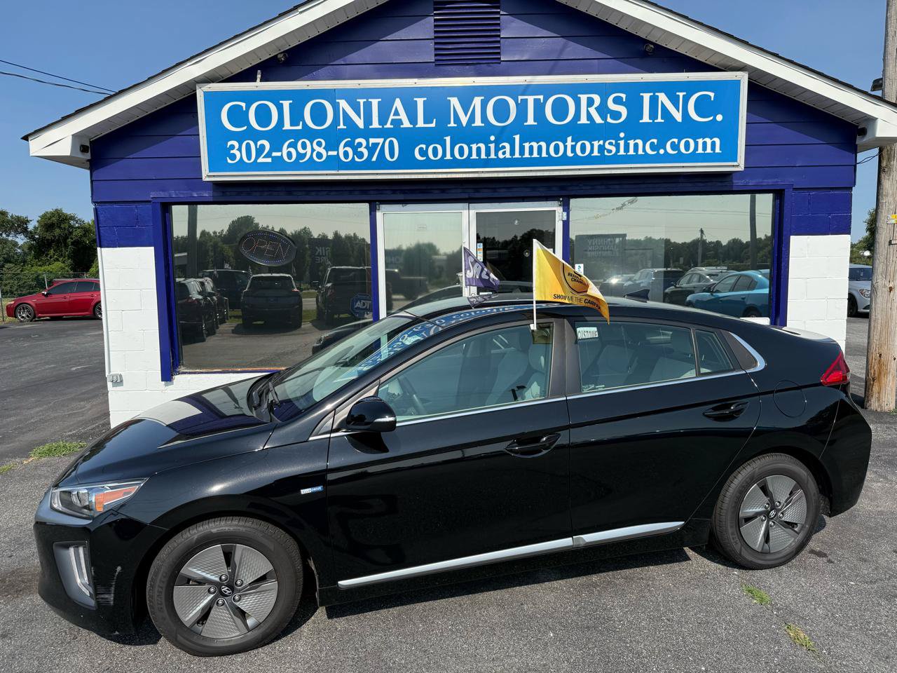 Used 2020 Hyundai Ioniq SE FWD image 1