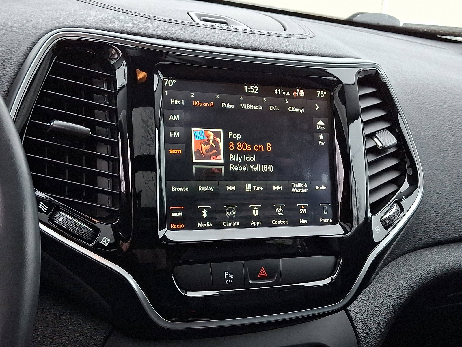 Used 2019 Jeep Cherokee Limited image 20