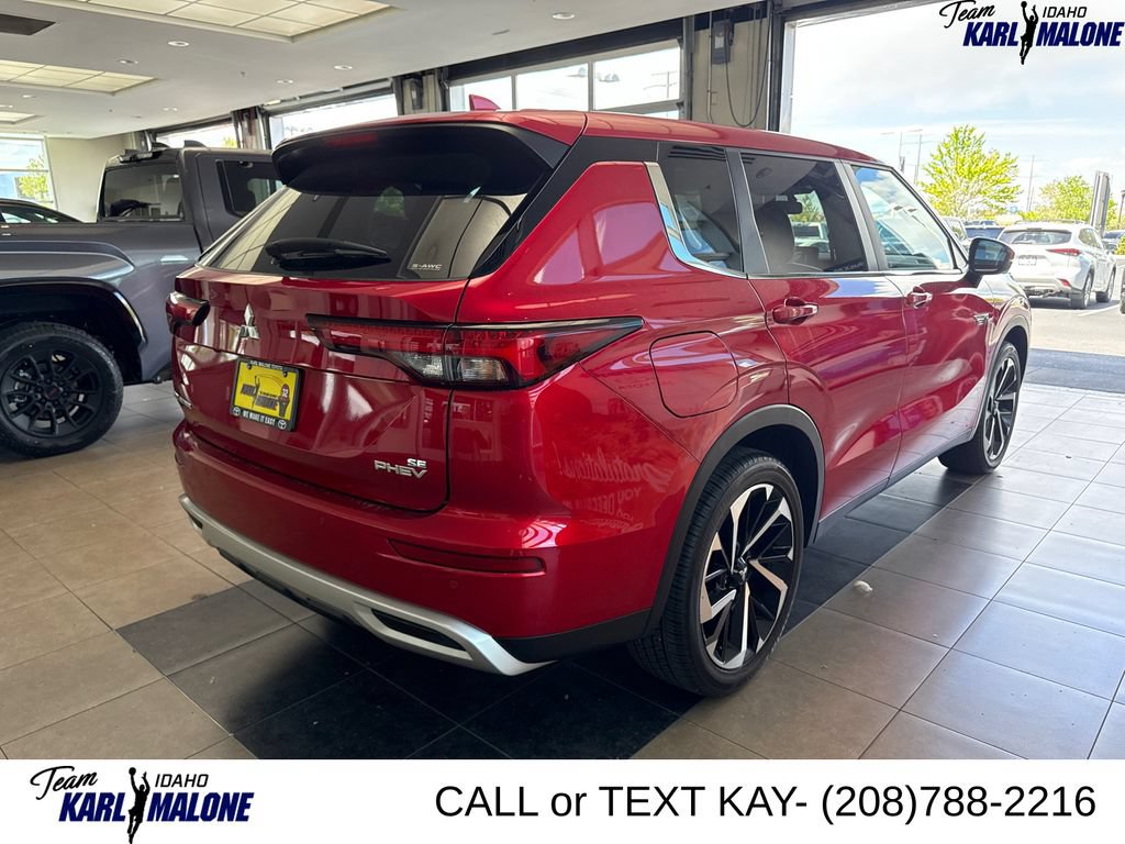 Used 2025 Mitsubishi Outlander SE AWD/4WD image 5