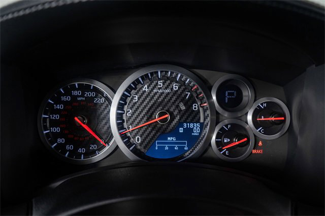 Used 2015 Nissan GT-R Premium image 35